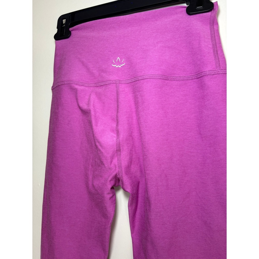 NEW Beyond Yoga Leggings Medium Pink High Waisted Spacedye SD3243 Activewear